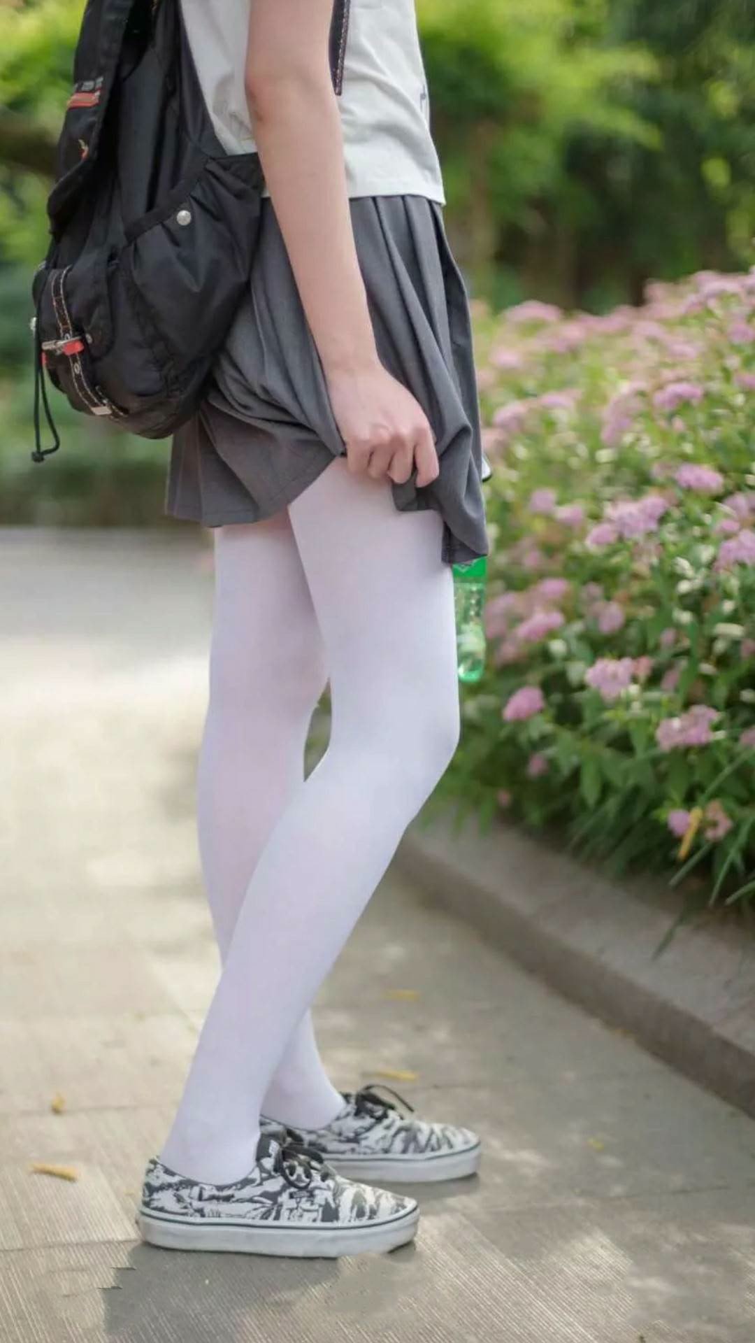 九游下载官网-海岛海岸冲浪大赛，浪花飞扬的青春记忆，海岛夏日冲浪赛