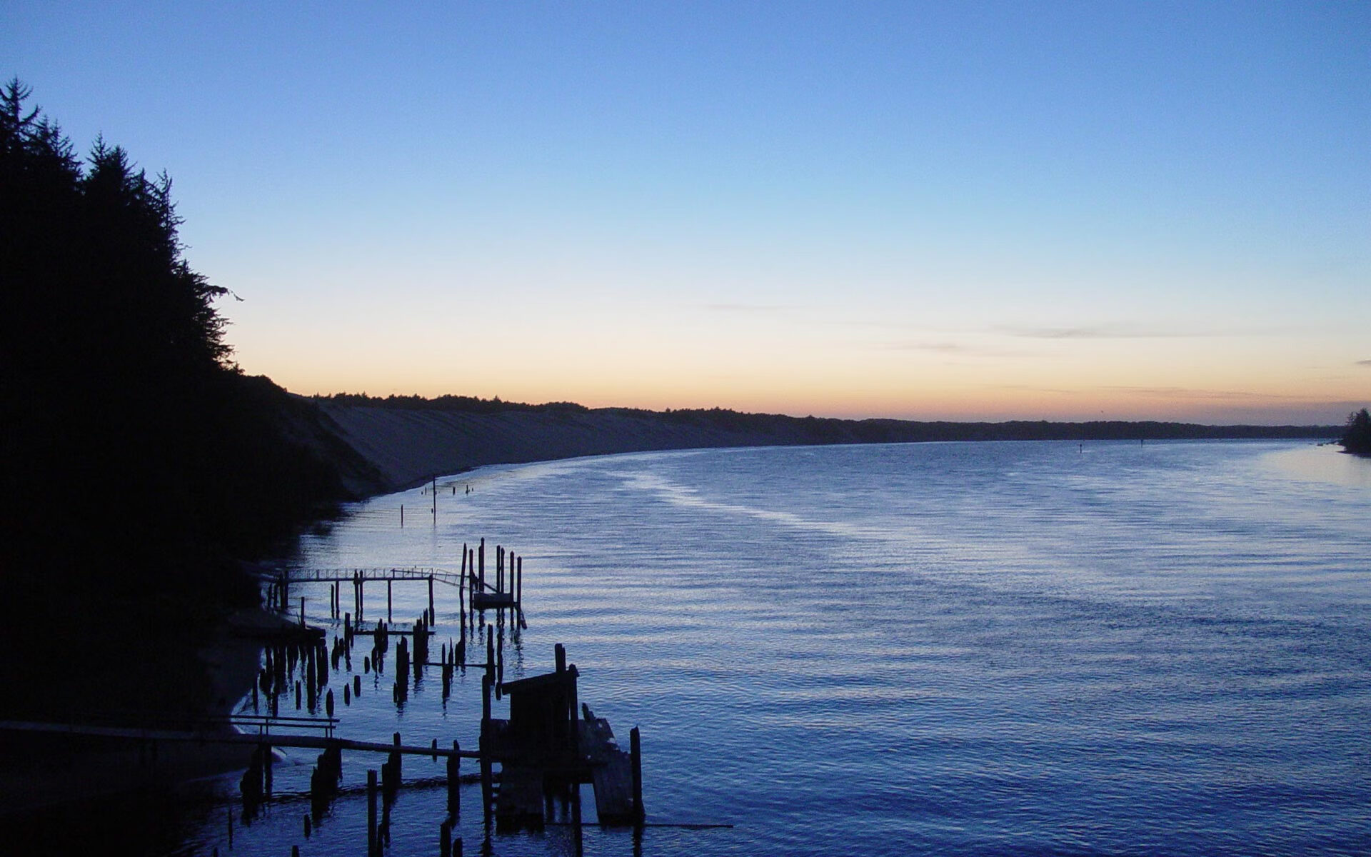 特色旱地马拉松,沙漠与丘陵的耐力对决,沙漠超级马拉松